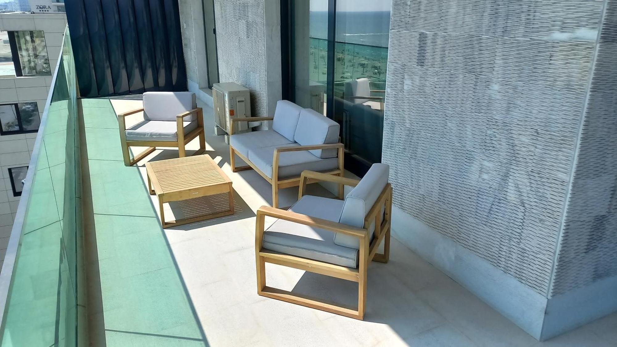 Luxury Promenada Apartment - Frontal Beachfront Mamaia Nord Нэводари Экстерьер фото